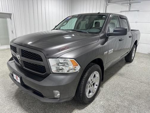 2016 RAM 1500 Tradesman/Express