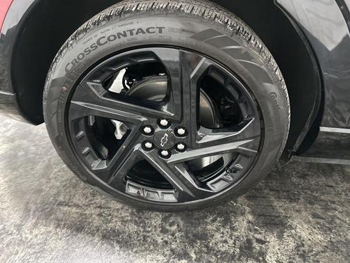 Black 2025 Chevrolet Equinox EV RS