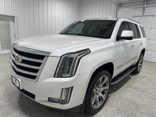 2016 Cadillac Escalade Luxury