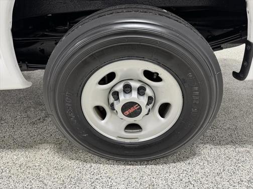 2023 GMC Savana 2500 Work Van