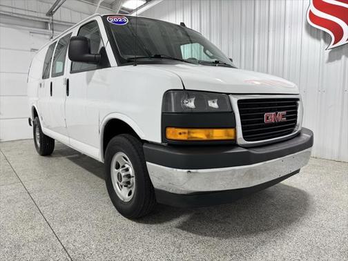 2023 GMC Savana 2500 Work Van