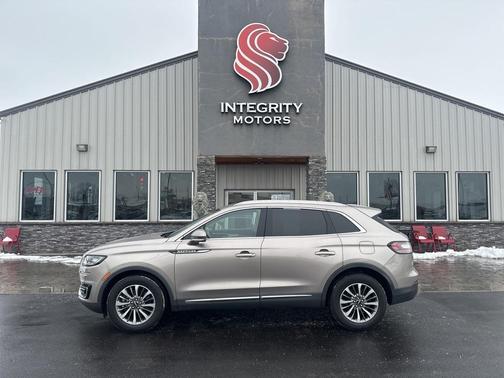 2020 Lincoln Nautilus Standard