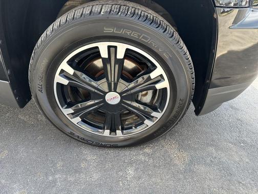 Onyx Black 2017 GMC Terrain SLE-2