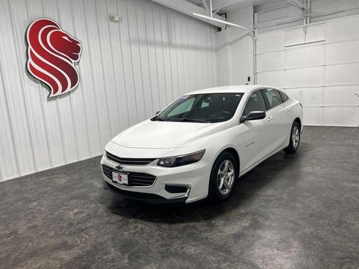 Summit White 2018 Chevrolet Malibu 1LS