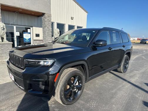 2023 Jeep Grand Cherokee L Altitude