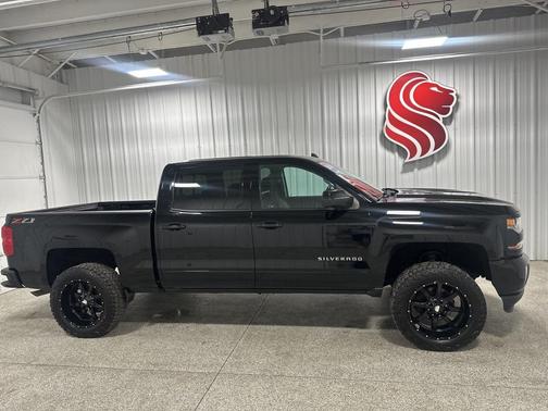 2018 Chevrolet Silverado 1500 2LT