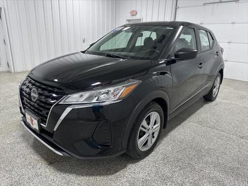 2023 Nissan Kicks S