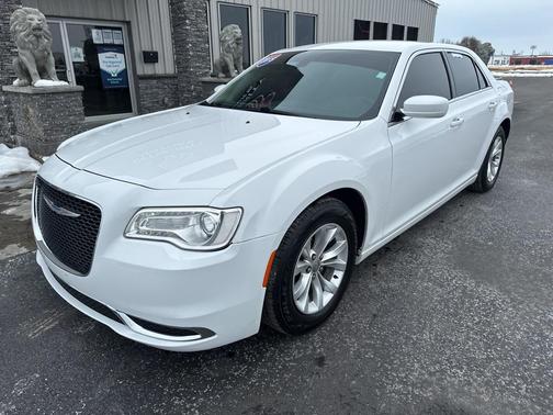 2015 Chrysler 300 Limited