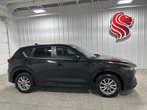 2024 Mazda CX-5 2.5 S Preferred Package