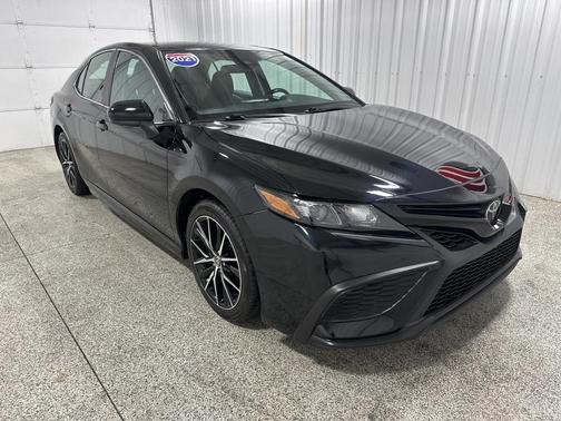 2021 Toyota Camry 