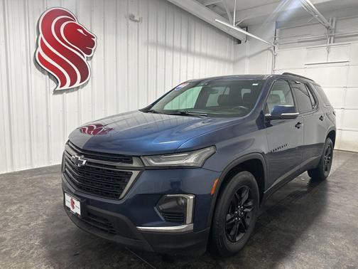 Northsky Blue Metallic 2022 Chevrolet Traverse LT Leather