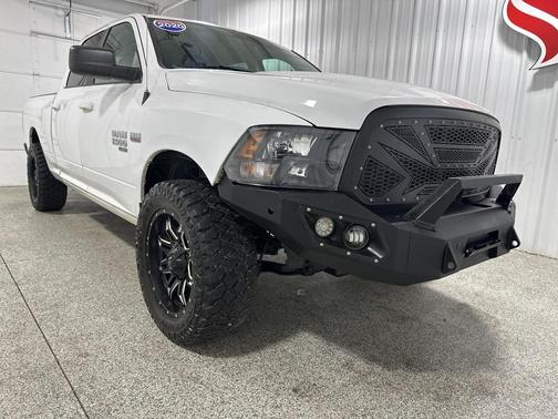 2020 RAM 1500 Classic SLT