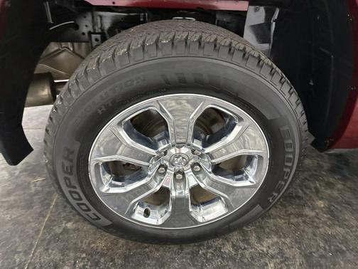 Delmonico Red Pearlcoat 2020 RAM 1500 Big Horn/Lone Star