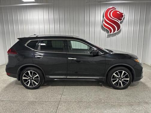 2020 Nissan Rogue SL
