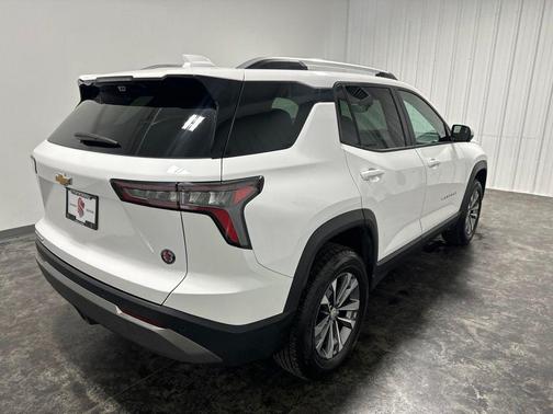 Summit White 2025 Chevrolet Equinox 1LT
