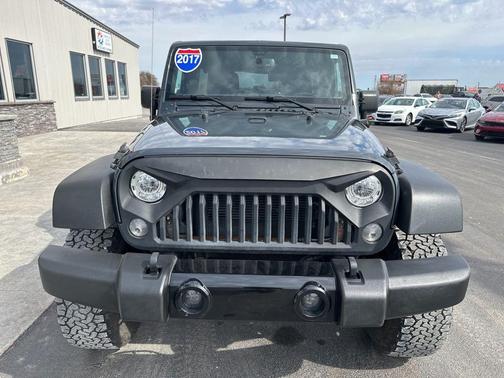 2017 Jeep Wrangler Unlimited Willy Wheeler 4x4