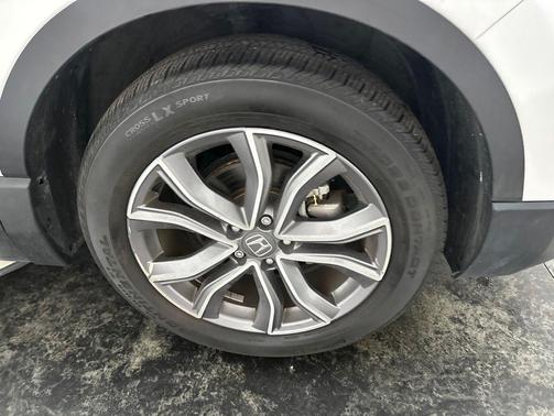 Platinum White Pearl 2022 Honda CR-V AWD Touring