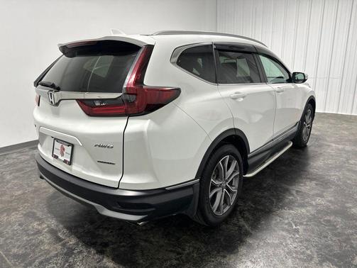 Platinum White Pearl 2022 Honda CR-V AWD Touring