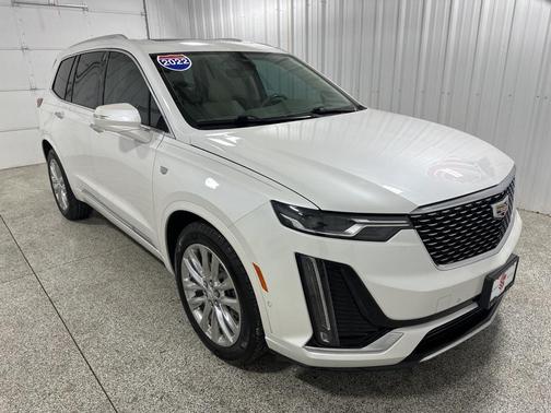 2022 Cadillac XT6 Premium Luxury FWD