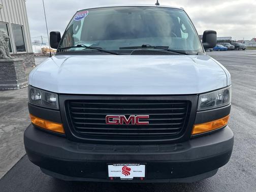 2023 GMC Savana 2500 Work Van