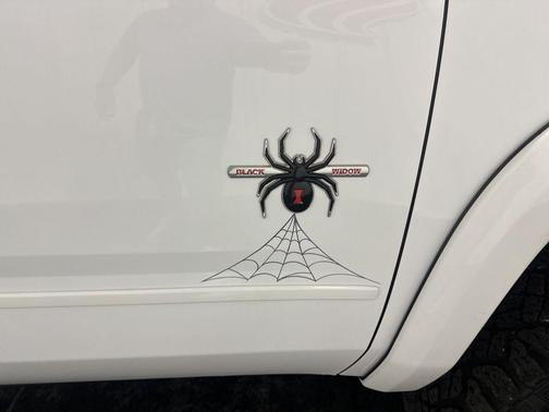 Summit White 2018 Chevrolet Tahoe Premier