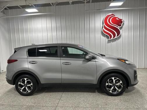 2022 Kia Sportage LX