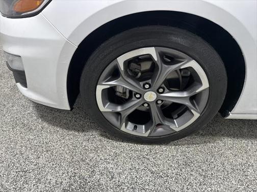 2021 Chevrolet Malibu FWD LT