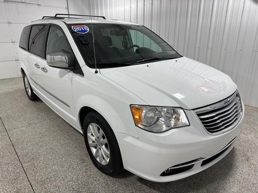 2015 Chrysler Town & Country Limited