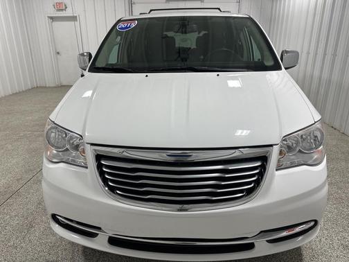 2015 Chrysler Town & Country Limited