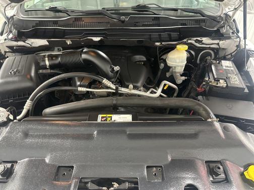 Bright White Clearcoat 2017 RAM 1500 Sport