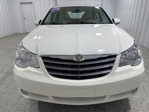2010 Chrysler Sebring Base