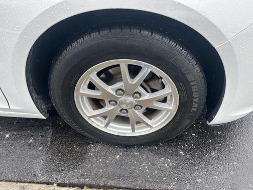 2014 Chevrolet Malibu 1LS