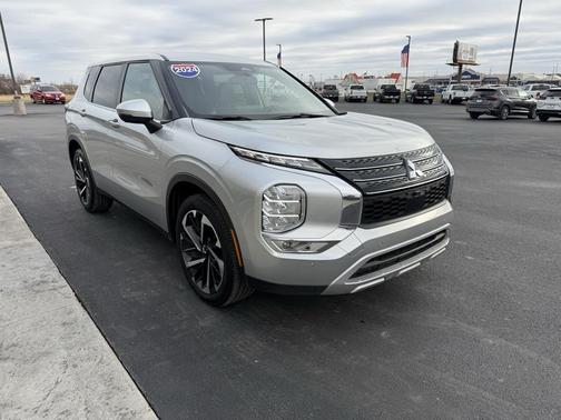 2024 Mitsubishi Outlander 