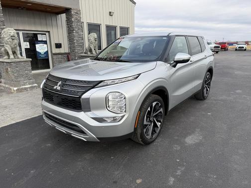 2024 Mitsubishi Outlander 