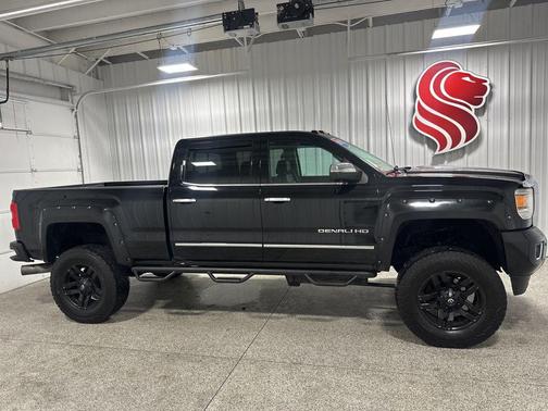 2015 GMC Sierra 2500 Denali