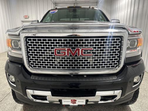 2015 GMC Sierra 2500 Denali