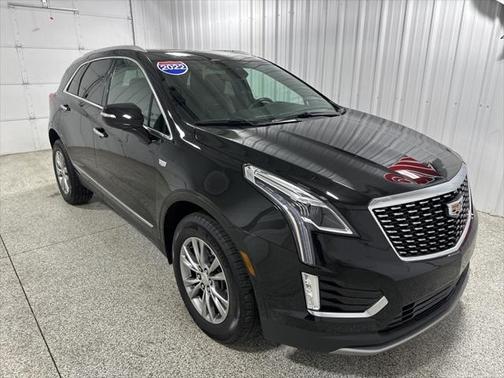 2022 Cadillac XT5 Premium Luxury