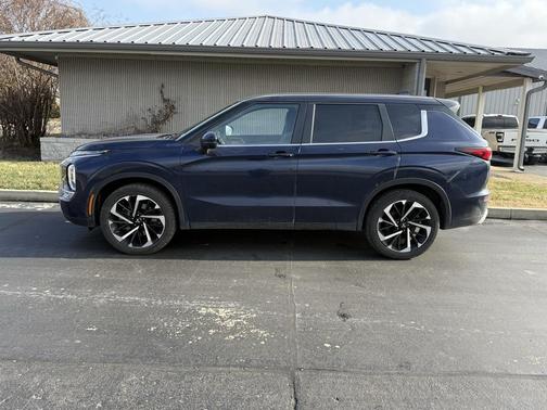 2024 Mitsubishi Outlander 