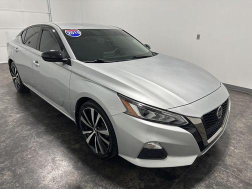 Brilliant Silver Metallic 2019 Nissan Altima 2.5 SR