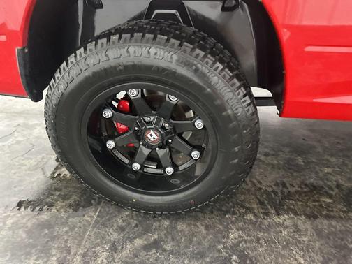 Flame Red Clearcoat 2019 RAM 1500 SLT