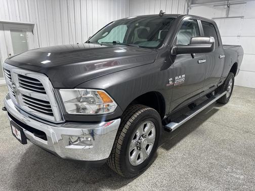 2018 RAM 2500 Big Horn Crew Cab 4x4 6'4' Box