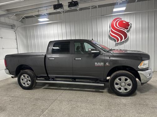 2018 RAM 2500 Big Horn Crew Cab 4x4 6'4' Box