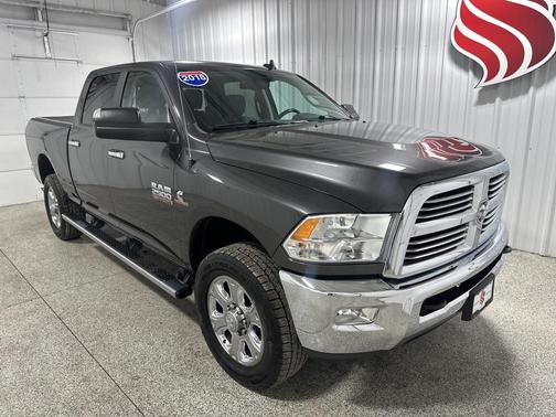2018 RAM 2500 Big Horn Crew Cab 4x4 6'4' Box