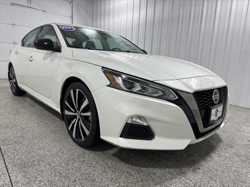 2021 Nissan Altima SR VC-Turbo FWD