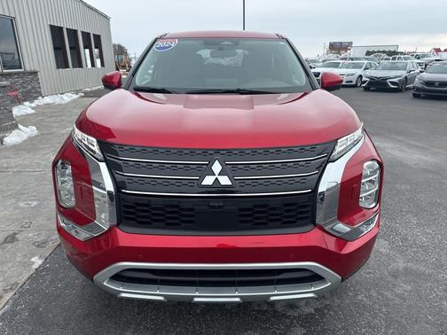 2024 Mitsubishi Outlander 