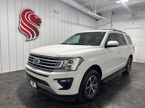 Star White Metallic Tri-Coat 2020 Ford Expedition XLT