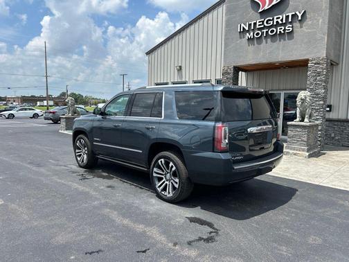 Dark Sky Metallic 2019 GMC Yukon Denali