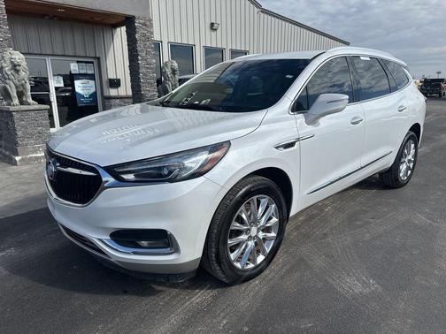 2018 Buick Enclave Essence