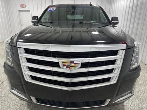 2018 Cadillac Escalade Luxury