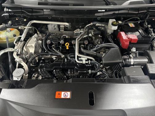 Alloy Silver Metallic 2024 Mitsubishi Outlander
